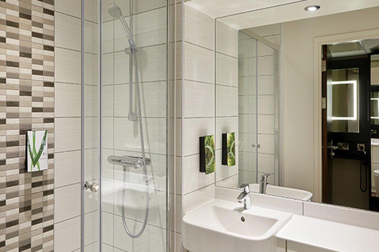 Premier Inn Abingdon Экстерьер фото